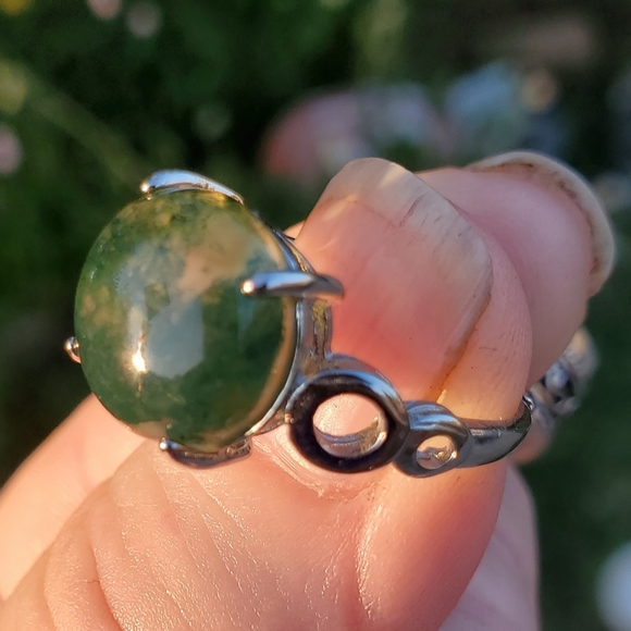 New Moss Agate Adjustable Silver Ring. - Picture 2 of 9